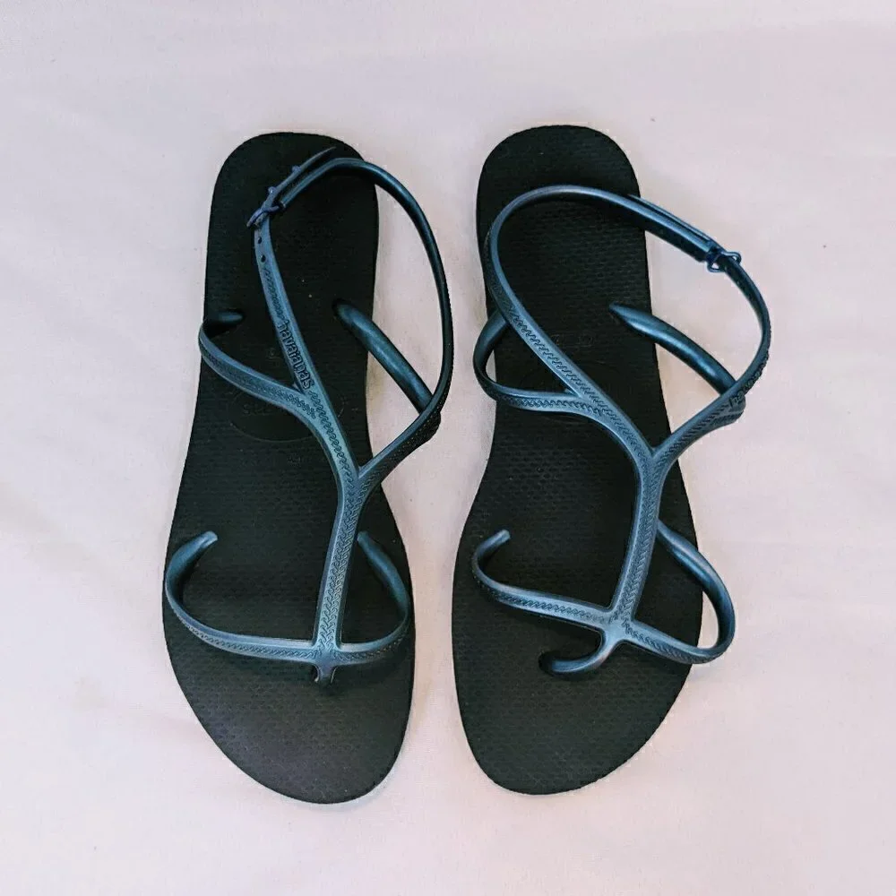 Havaianas Blue Strappy Sandals Women's Size 11/12W